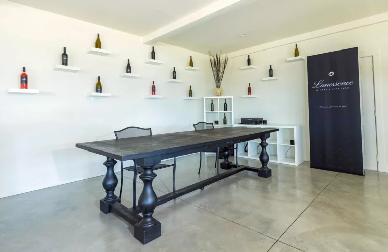 lunnessence-winery-142048-h